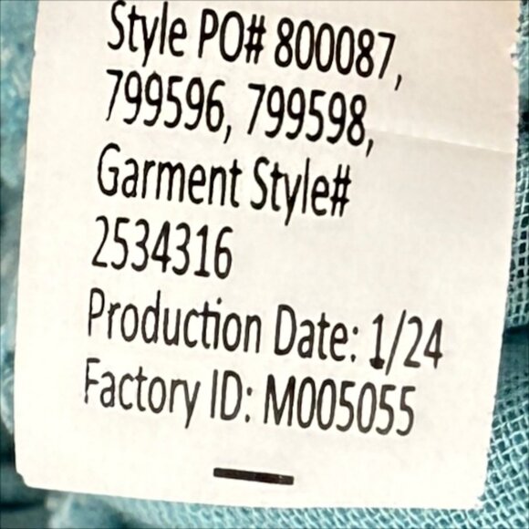 Maurices Medallion Smocked Puff Sleeve Blouse XL - Picture 8 of 10